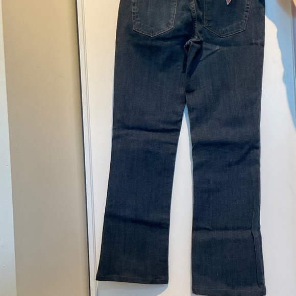 Guess | Women’s Jeans - Picture 2 of 3